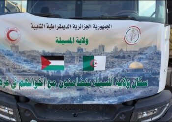 المسيلة تجمع 360 طنًا من المساعدات لدعم غزة