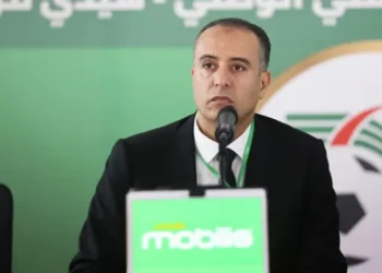 "الفاف" تعقد اجتماعًا طارئًا مع رؤساء الأندية لمواجهة العنف في الملاعب