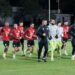 المنتخب الوطني يجري أول حصة تدريبية له بنيروبي