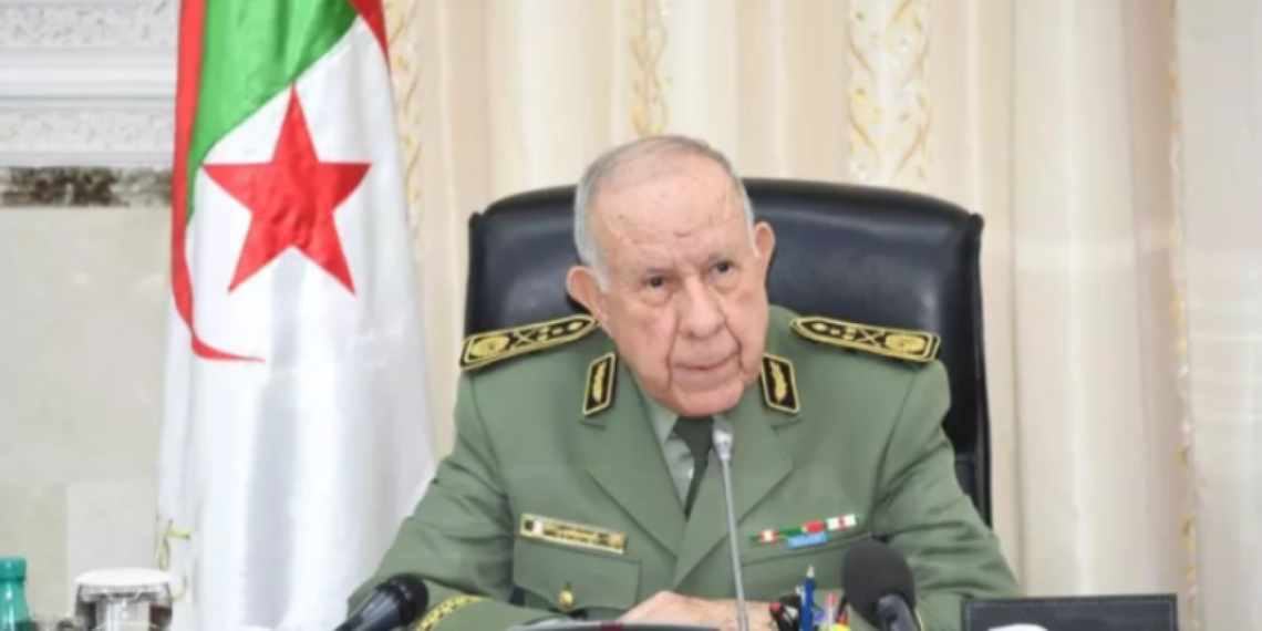 الفريق أول شنقريحة يستقبل رئيس أركان القوات البرية الهندية