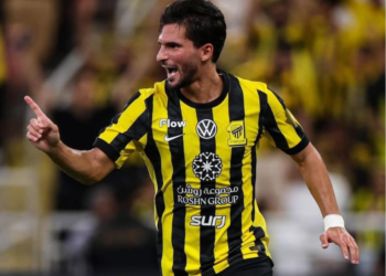 عوار يوقع ثلاثية ويقدم تمريرة حاسمة في فوز كاسح للاتحاد السعودي على الغرافة القطري