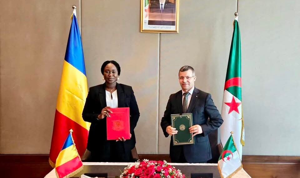 توقيع مذكرة تفاهم بين الوكالة الجزائرية لترقية الإستثمار ونظيرتها من التشاد