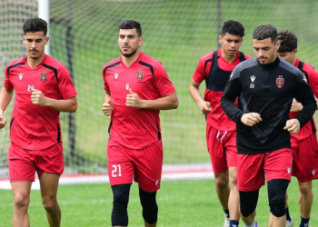 اتحاد العاصمة يدخل في تربص مغلق تحسبا لنهائي كأس الكونفدرالية