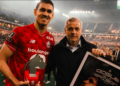 ماندي يفوز بجائزة أفضل لاعب لموسم 2025-2026